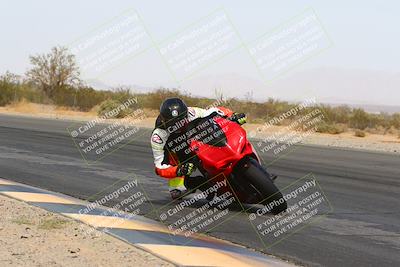 media/Apr-10-2022-SoCal Trackdays (Sun) [[f104b12566]]/Turn 3 Inside (1150am)/